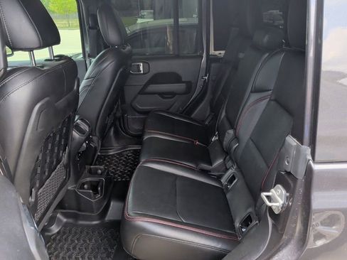 Used 2022 Jeep Gladiator Rubicon w/ LED Lighting Group image 11