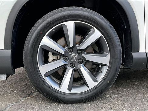 Used 2023 Honda Pilot Elite image 8