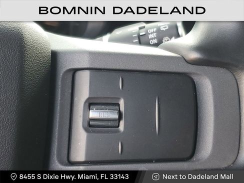 Used 2023 Land Rover Defender 110 X image 19