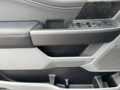 New 2026 Ford F250 XLT w/ XLT Premium Package image 12