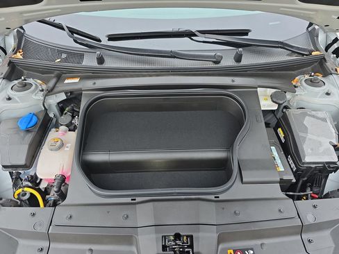 Certified 2025 Hyundai Ioniq 6 SEL image 29