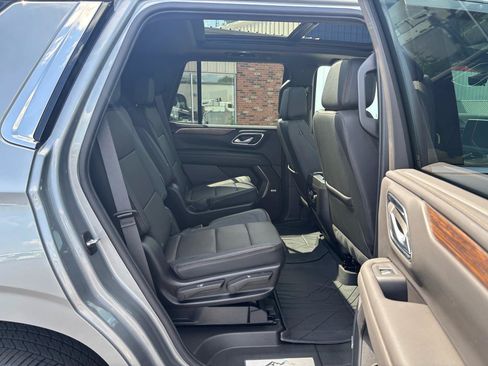 Used 2024 Chevrolet Tahoe High Country w/ Premium Package AWD/4WD image 15