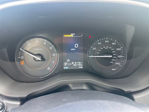 Used 2023 Subaru Crosstrek 2.0i Premium AWD/4WD image 9