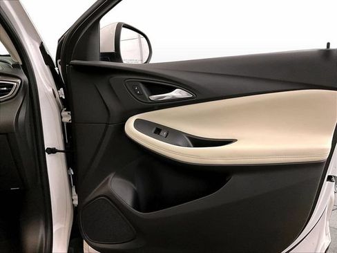 Used 2021 Buick Encore GX Preferred w/ Cold Weather Comfort Package FWD image 23