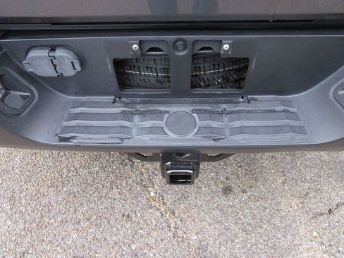 Used 2021 Toyota Tundra SR5 image 9