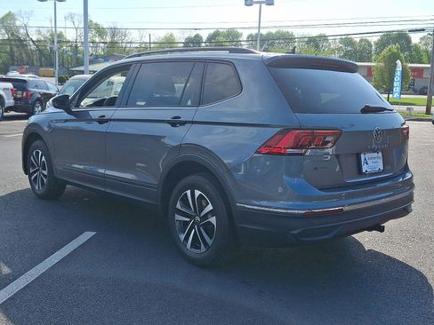 Used 2022 Volkswagen Tiguan S image 4