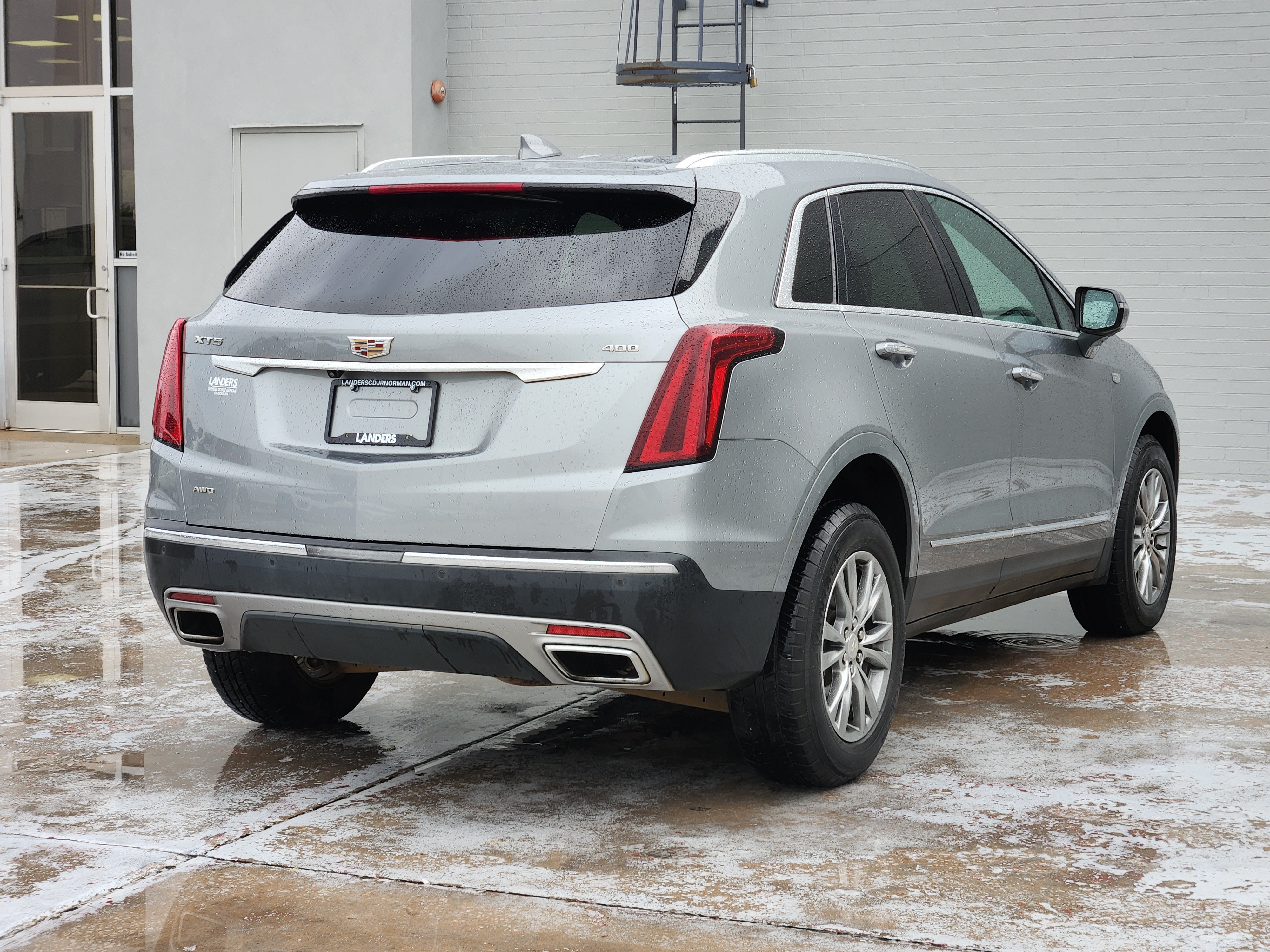 Used 2023 Cadillac XT5 Premium Luxury AWD/4WD image 8