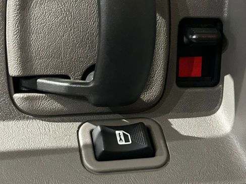 Used 2022 Chevrolet Express 2500 w/ Driver Convenience Package RWD image 33