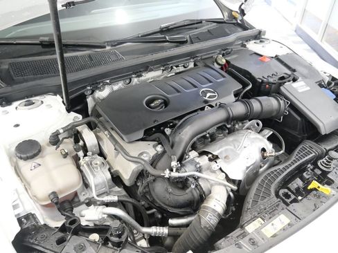 Used 2023 Mercedes-Benz CLA 250 CLA 250 image 9