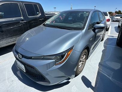 Used 2021 Toyota Corolla LE w/ Carpet Mat Package (TMS)