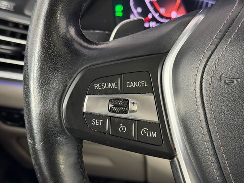 Used 2019 BMW X5 xDrive40i w/ Convenience Package AWD/4WD image 16