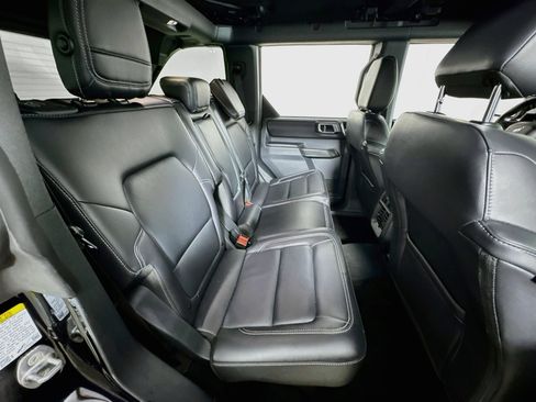 Used 2025 Ford Bronco Outer Banks AWD/4WD image 26