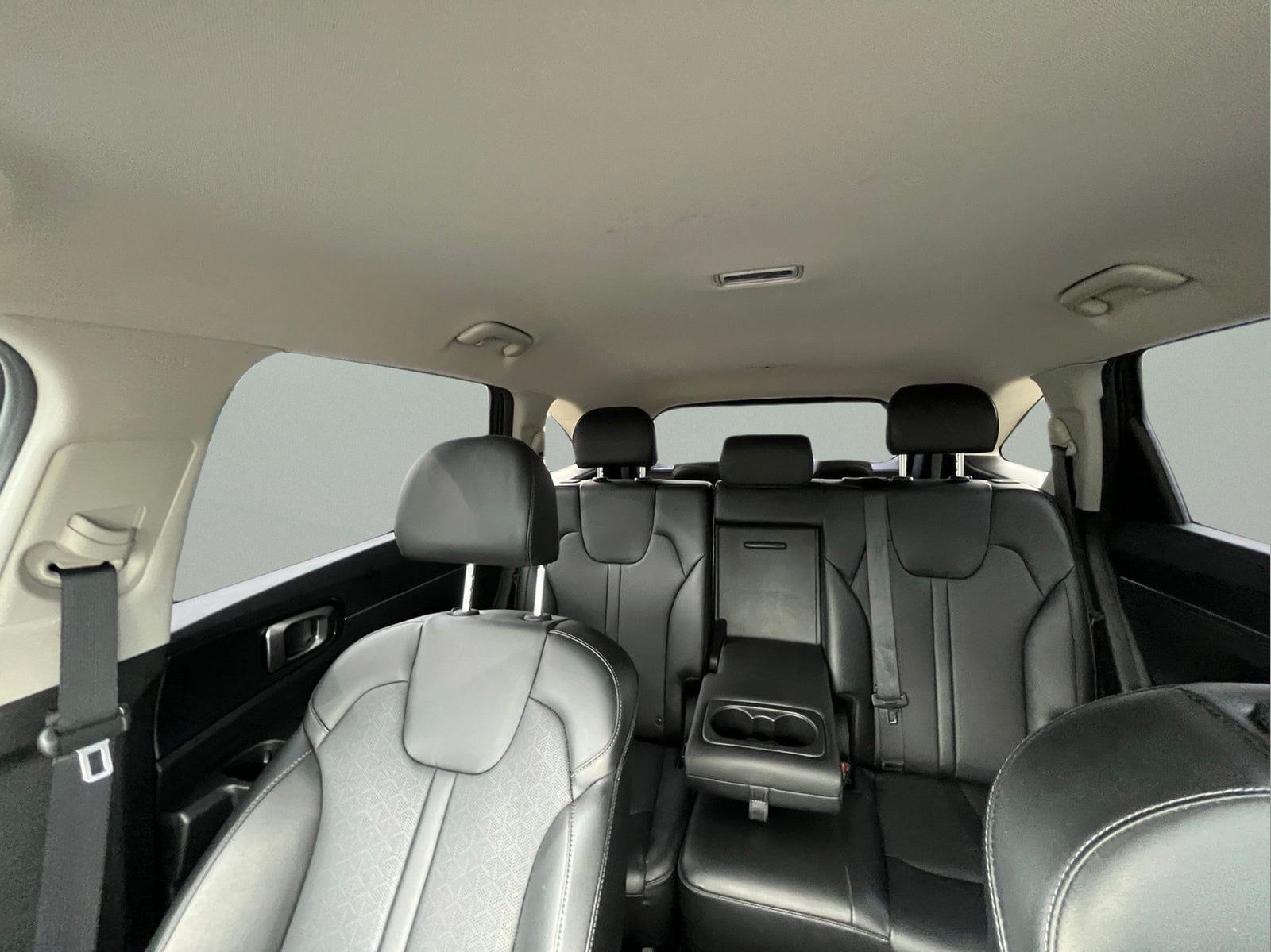 Used 2021 Kia Sorento S AWD/4WD image 25