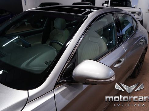 Used 2023 Genesis G70 2.0T w/ Sport Prestige Package image 12