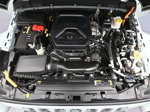 Used 2023 Jeep Wrangler Unlimited Sahara w/ Cold Weather Group image 46