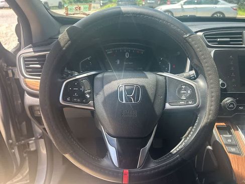 Used 2017 Honda CR-V Touring image 17