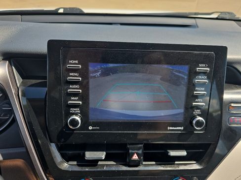 Used 2024 Toyota Camry SE FWD image 21