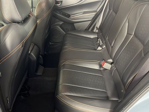 Used 2019 Subaru Crosstrek 2.0i Limited w/ Moonroof Package w/Navigation AWD/4WD image 18
