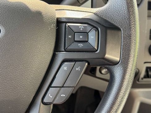 Used 2022 Ford F650 2WD Regular Cab Super Duty image 27