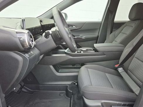 New 2026 Chevrolet Equinox LT w/ Midnight Edition FWD image 8