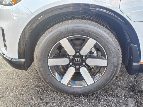 New 2026 Honda Prologue Touring image 11