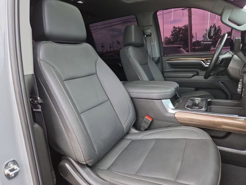 Used 2024 Chevrolet Silverado 2500 LT w/ Z71 Sport Edition AWD/4WD image 10