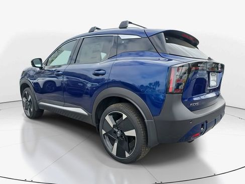 New 2026 Nissan Kicks SR w/ Cold Weather Package image 7