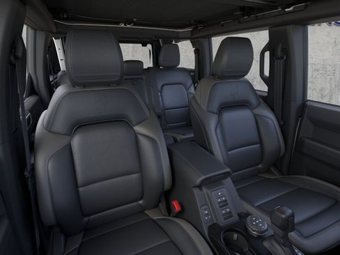 New 2026 Ford Bronco Outer Banks AWD/4WD image 10