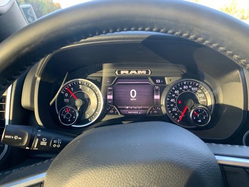 Used 2022 RAM 1500 Big Horn image 8