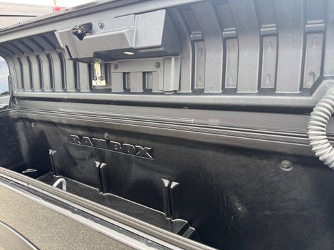 Used 2017 RAM 1500 Limited AWD/4WD image 16