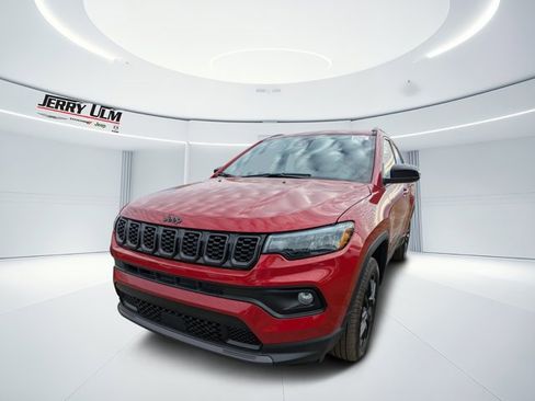 New 2026 Jeep Compass Latitude image 6