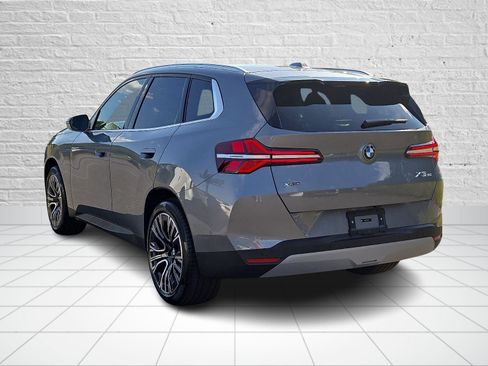 Used 2026 BMW X3 xDrive30 w/ Convenience Package image 3