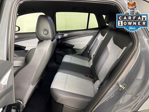 Used 2023 Volkswagen ID.4 Pro AWD/4WD image 26