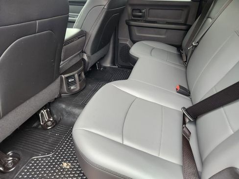 New 2026 RAM 2500 Tradesman w/ Chrome Appearance Group AWD/4WD image 21