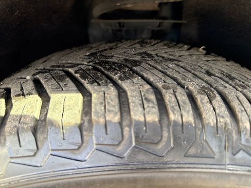 Used 2024 Ford Edge SEL w/ Convenience Package image 28