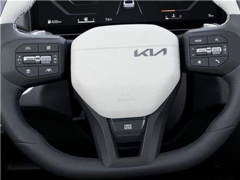 New 2025 Kia K4 GT-Line w/ GT-Line Premium Package image 76