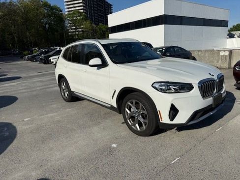 Used 2022 BMW X3 xDrive30i w/ Convenience Package image 2