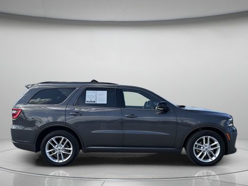 Used 2024 Dodge Durango GT RWD image 2