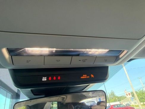 Used 2025 MAZDA CX-30 AWD 2.5 S w/ Select Sport Pkg image 19