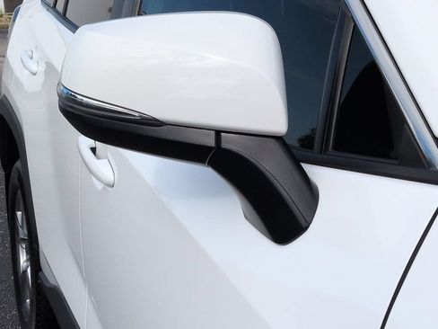 Used 2024 Toyota RAV4 XLE FWD image 12
