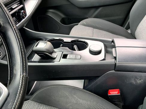 Used 2023 Nissan Rogue SV AWD/4WD image 20