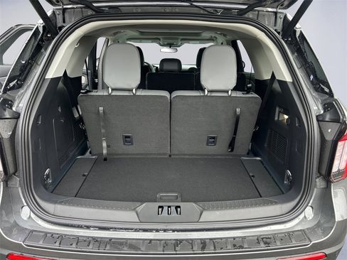 New 2025 Ford Explorer Active w/ Active Comfort Package image 19