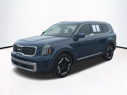 Used 2023 Kia Telluride S AWD/4WD image 9