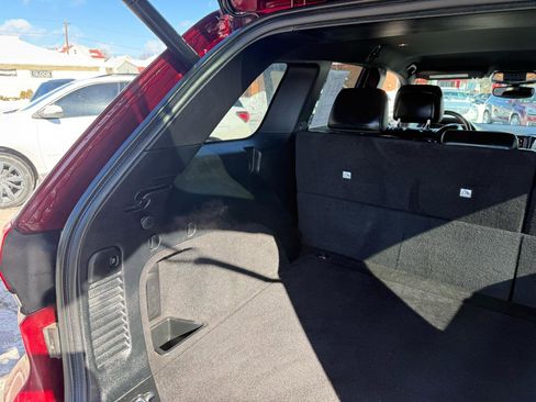 Used 2017 Jeep Grand Cherokee Altitude image 40