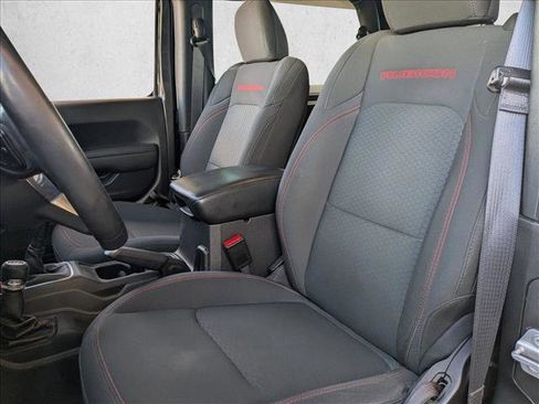 Used 2022 Jeep Wrangler Rubicon w/ Steel Bumper Group image 17