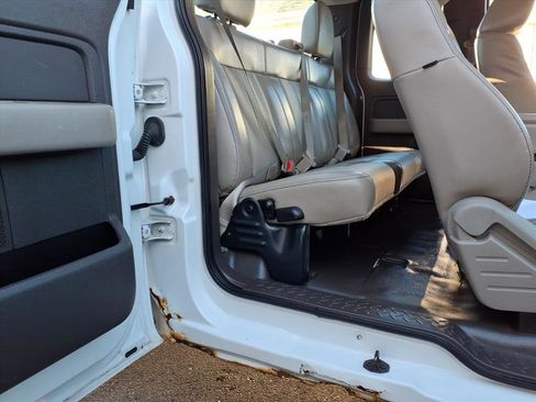 Used 2010 Ford F150 XL image 11