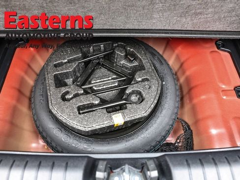 Used 2025 Hyundai Venue Limited image 23