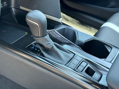New 2026 Toyota Camry SE FWD image 27
