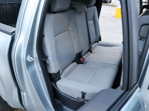 Certified 2025 Toyota Tacoma SR5 image 41