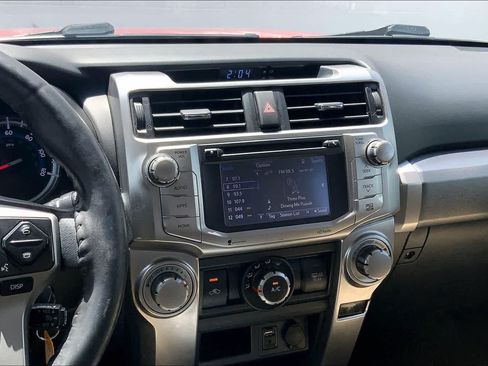 Used 2014 Toyota 4Runner SR5 RWD image 15